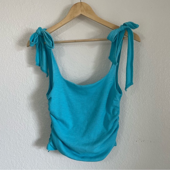 Free People Knit Tank Top Should Bow Ties Rouched Sides Light Blue Crop - Picture 1 of 8